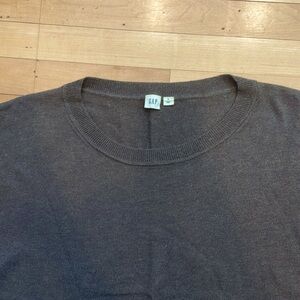 Gap women’s sweater (S)